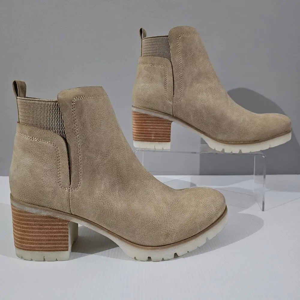 Korks By Kork Ease Elsie Ankle Boot Womens 11 Light Tan Chunky Heel Chelsea NEW